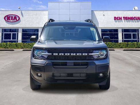 Used 2025 Ford Bronco Sport Outer Banks w/ Outer Banks Tech Package+ AWD/4WD image 2