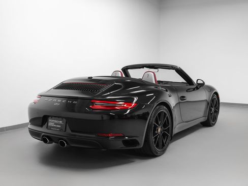 Certified 2017 Porsche 911 Carrera RWD image 14