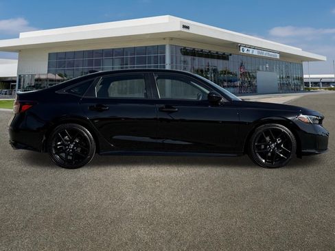 Used 2025 Honda Civic Sport image 12