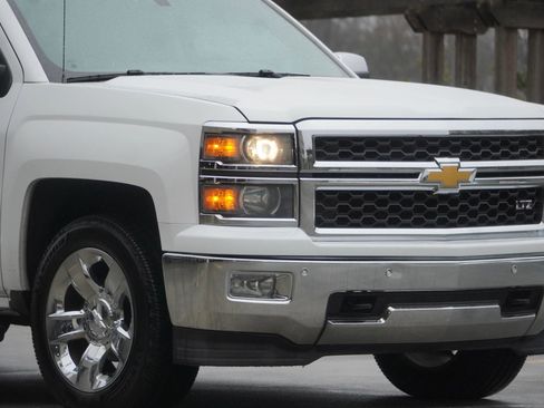 Used 2014 Chevrolet Silverado 1500 LTZ w/ LTZ Plus Package AWD/4WD image 15