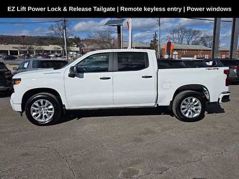 Used 2024 Chevrolet Silverado 1500 Custom image 6