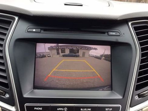 Used 2017 Hyundai Santa Fe Sport image 20