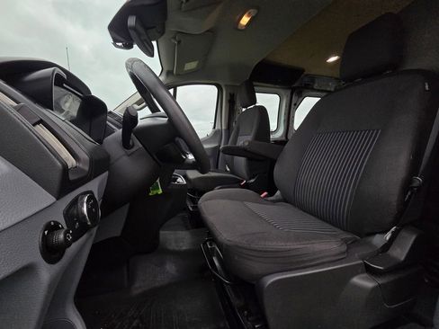 Used 2019 Ford Transit 250 130 Low Roof w/ Exterior Upgrade Package RWD image 21
