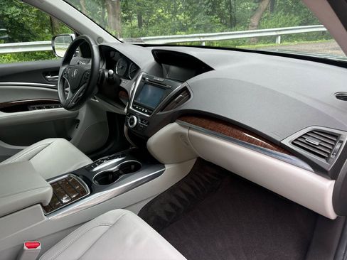 Used 2020 Acura MDX SH-AWD image 30