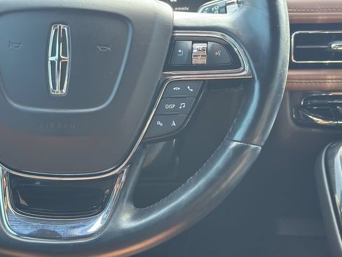 Used 2023 Lincoln Nautilus Reserve w/ Equipment Group 201A AWD/4WD image 15