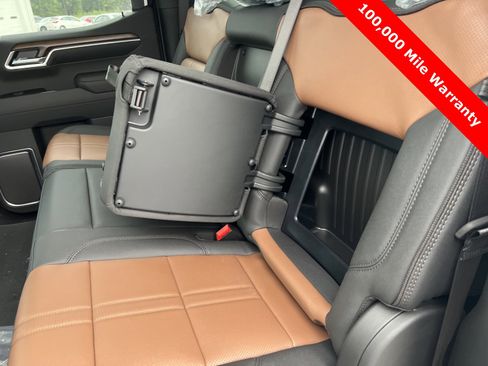 New 2026 Chevrolet Silverado 1500 High Country w/ Technology Package image 36