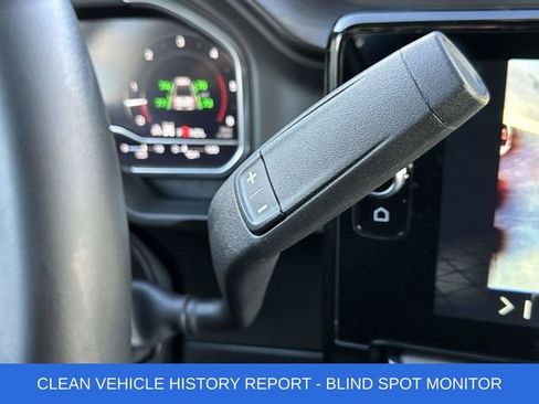 Used 2024 GMC Sierra 3500 AT4 w/ Technology Package image 9