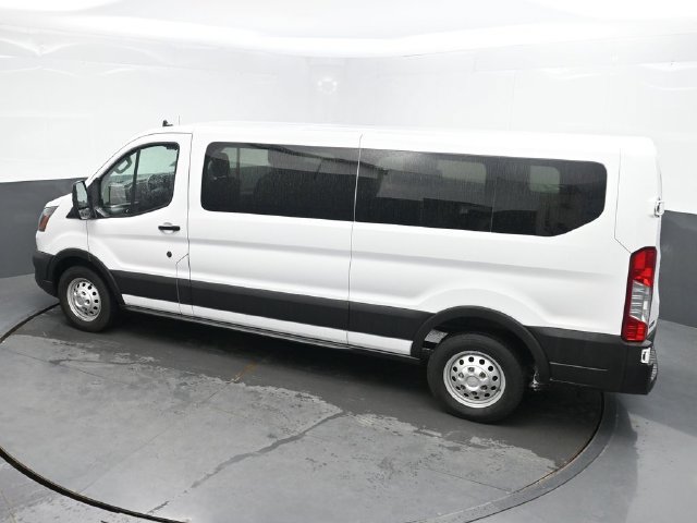 Used 2023 Ford Transit 350 XL AWD/4WD image 22