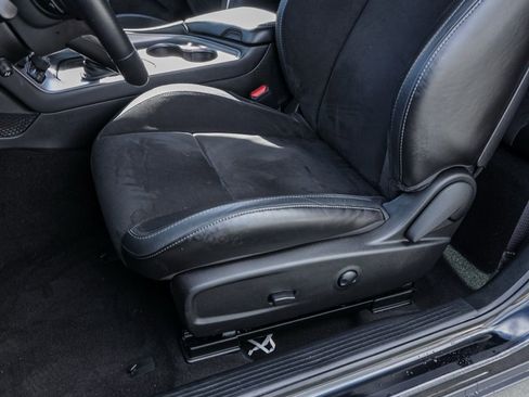 Used 2023 Dodge Challenger R/T w/ Plus Package image 16