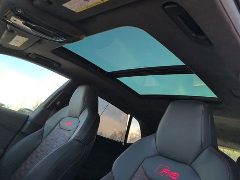 New 2026 Audi RS Q8 performance image 18