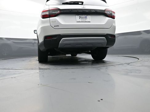 Used 2023 Honda Pilot EX-L image 32