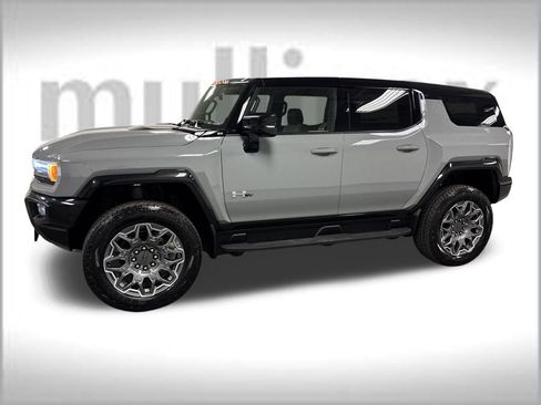New 2026 GMC Hummer EV SUV image 8