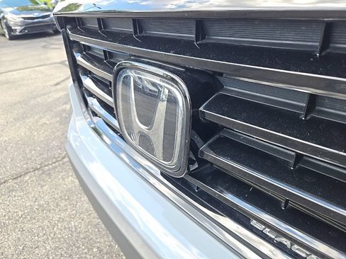 Used 2023 Honda Ridgeline Black Edition image 24