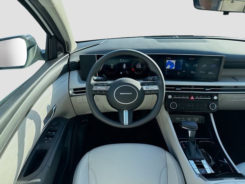 New 2026 Hyundai Tucson SEL image 15