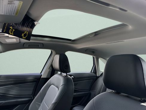New 2026 Volkswagen Jetta SEL FWD image 22