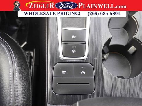 Used 2022 Ford Escape SEL w/ Equipment Group 302A image 22