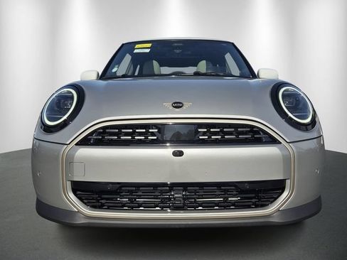 New 2026 MINI Cooper 2-Door Hardtop FWD image 2