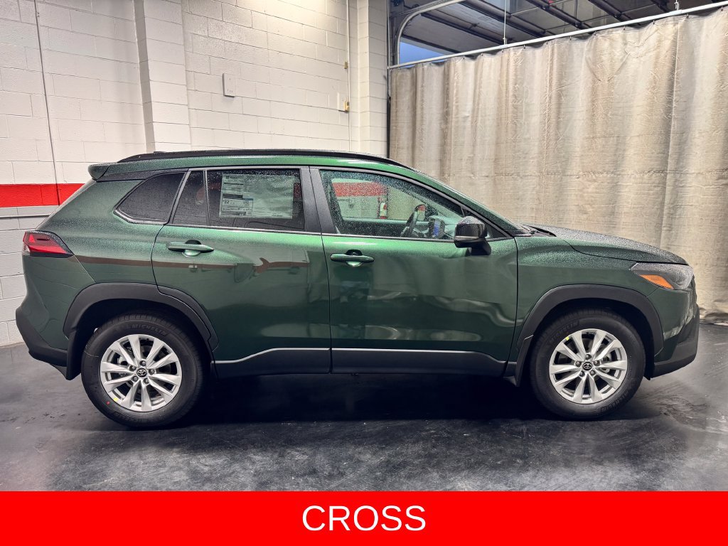 New 2026 Toyota Corolla Cross LE FWD image 8