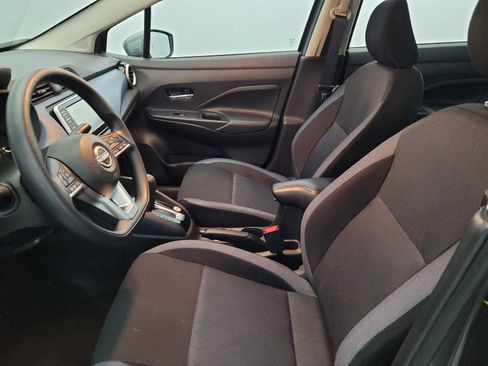 Used 2025 Nissan Versa SV w/ Trunk Package FWD image 17