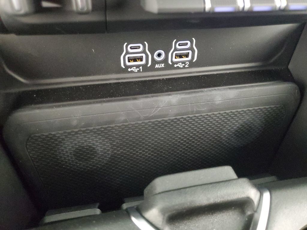 Used 2026 RAM 1500 Big Horn w/ Night Edition AWD/4WD image 16