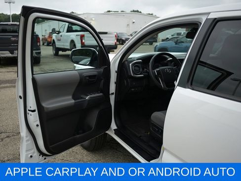 Used 2023 Toyota Tacoma SR5 AWD/4WD image 17