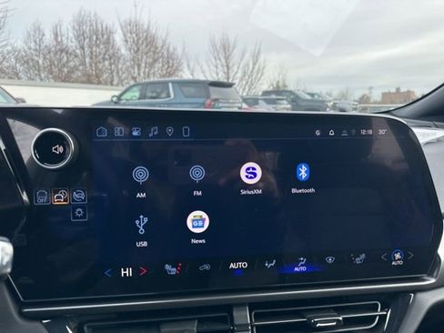 New 2026 Chevrolet Equinox EV RS image 24