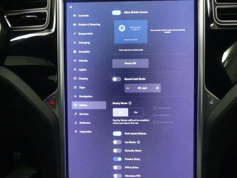 Used 2017 Tesla Model S 75D image 17