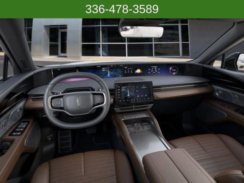 New 2026 Lincoln Nautilus Reserve image 9