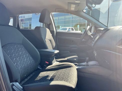 Used 2024 Mitsubishi Outlander Sport AWD image 7