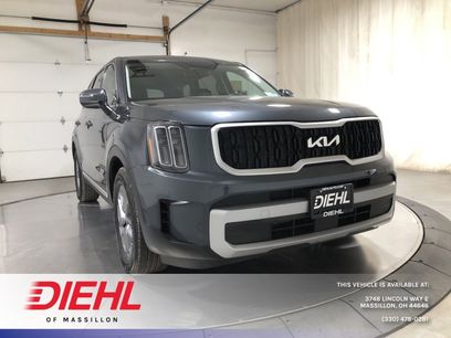 Used 2023 Kia Telluride LX