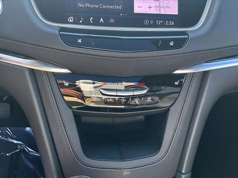 Certified 2025 Cadillac XT5 Premium Luxury image 15