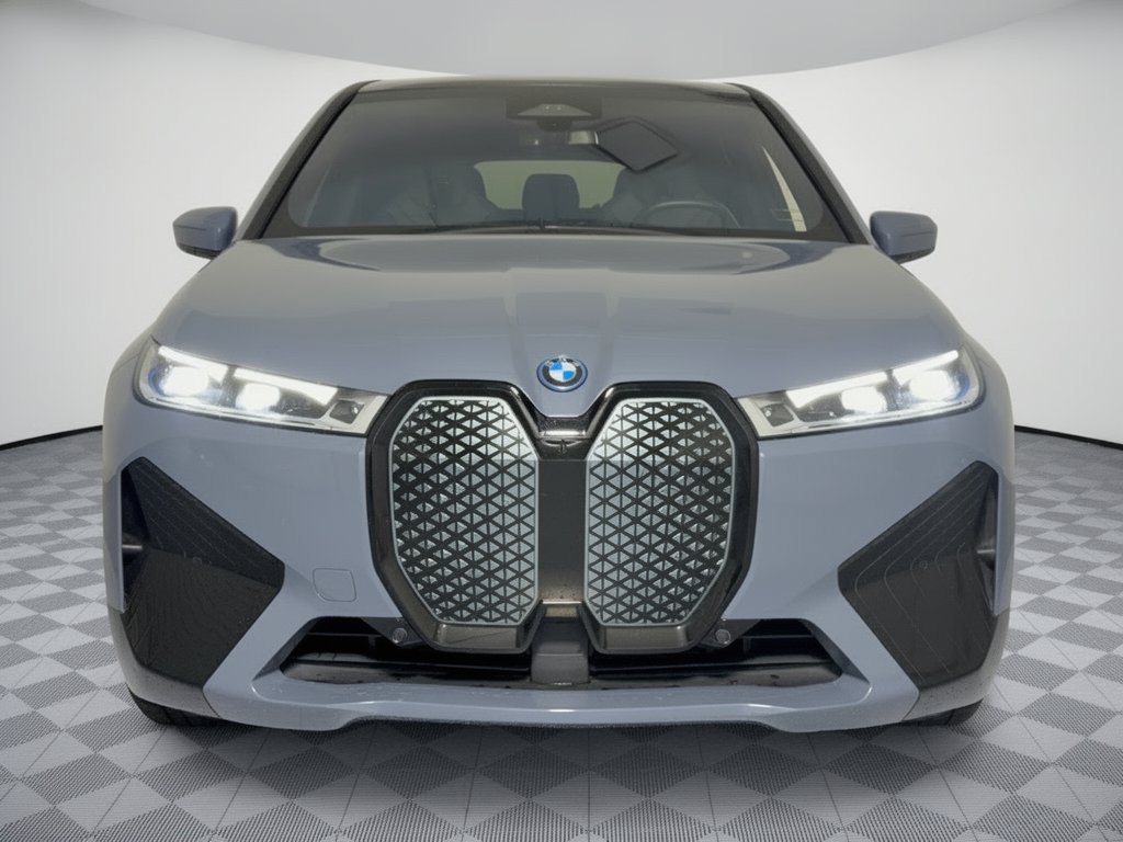 Certified 2024 BMW iX xDrive50 w/ Premium Package AWD/4WD image 6