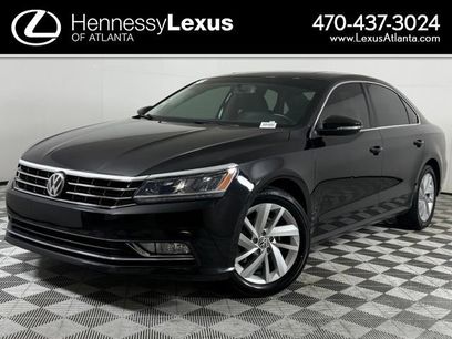 Used 2018 Volkswagen Passat 2.0T SE w/ SE Lighting Package
