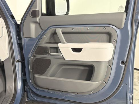 New 2026 Land Rover Defender 110 S image 32