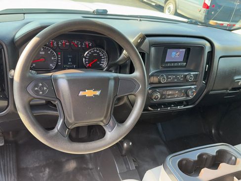 Used 2015 Chevrolet Silverado 1500 W/T image 10