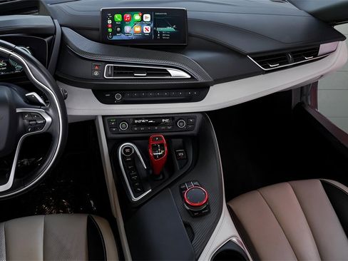 Used 2019 BMW i8 Roadster image 54