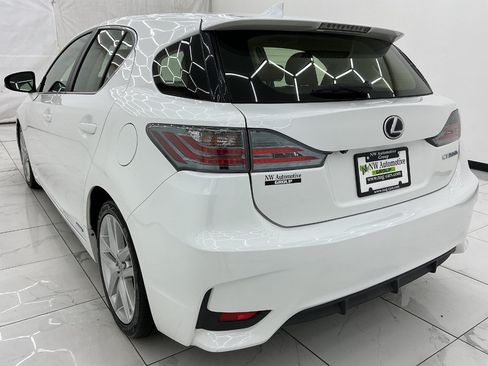 Used 2015 Lexus CT 200h FWD image 9