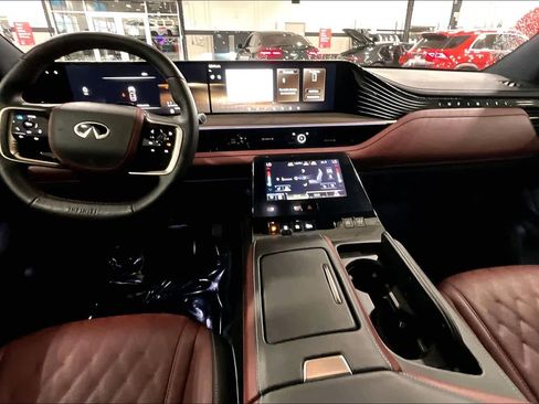 Used 2025 INFINITI QX80 Autograph w/ Autograph Exterior Package AWD/4WD image 14