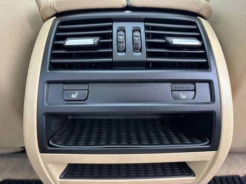 Used 2013 BMW 528i xDrive Sedan image 24