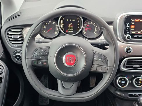 Used 2016 FIAT 500X Lounge image 21