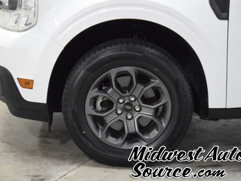 Used 2022 Ford Maverick XLT FWD image 6