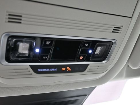 New 2026 Lincoln Nautilus Premier image 26