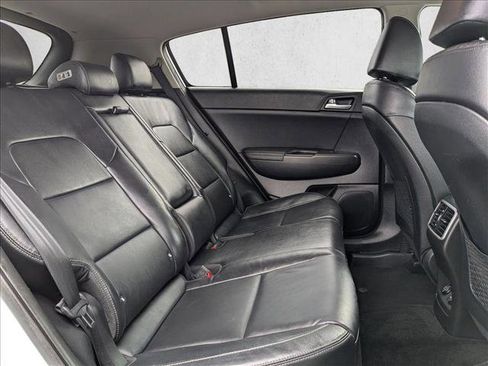 Used 2017 Kia Sportage EX image 28