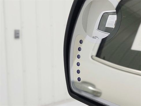 Used 2018 Chevrolet Silverado 1500 LTZ Z71 w/ LTZ Plus Package image 22