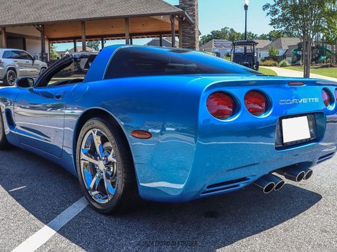 Used 1998 Chevrolet Corvette Coupe w/ Roof Pkg RWD image 6
