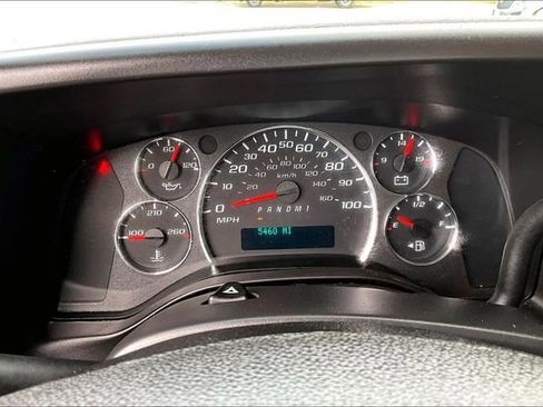 Used 2021 Chevrolet Express 2500 w/ Driver Convenience Package image 13