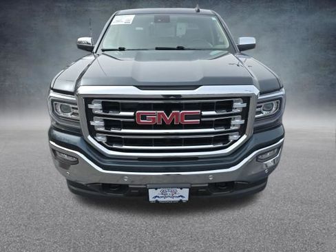 Used 2017 GMC Sierra 1500 SLT image 2