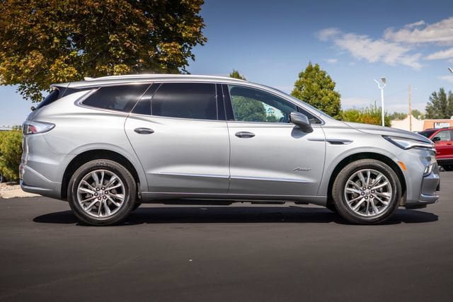 Certified 2024 Buick Enclave Avenir w/ Trailering Package, 5000 lbs. AWD/4WD image 5