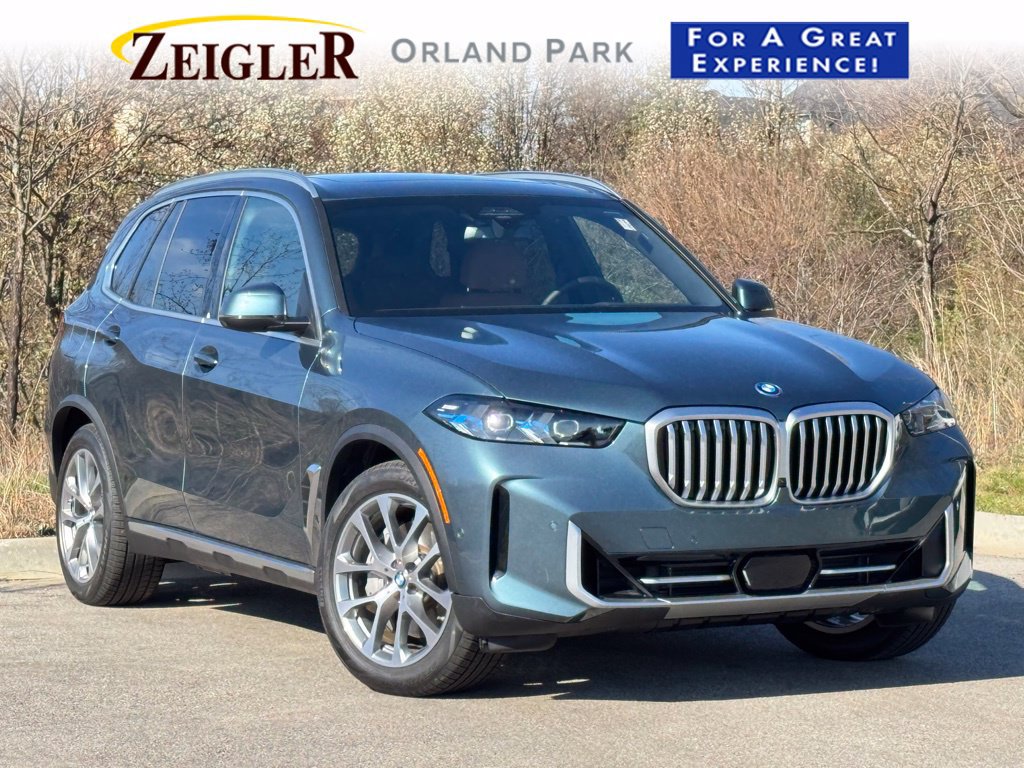 Used 2026 BMW X5 xDrive50e AWD/4WD image 1