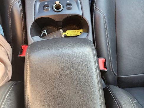 Used 2014 Ford Focus Titanium image 19